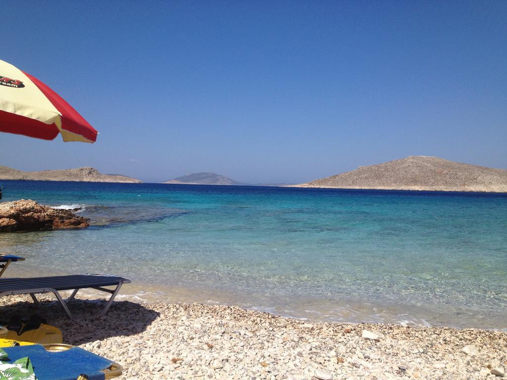 Villa Aristoteles Chalki Town Esterno foto